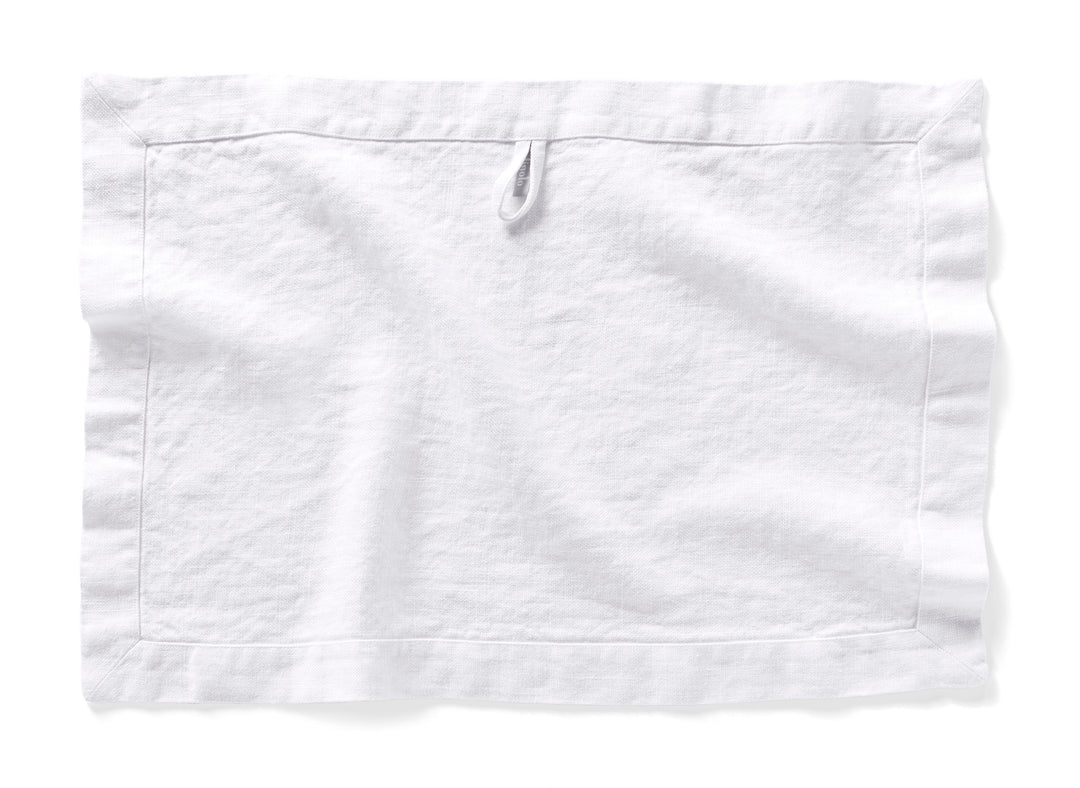 #white_linen_handtowel