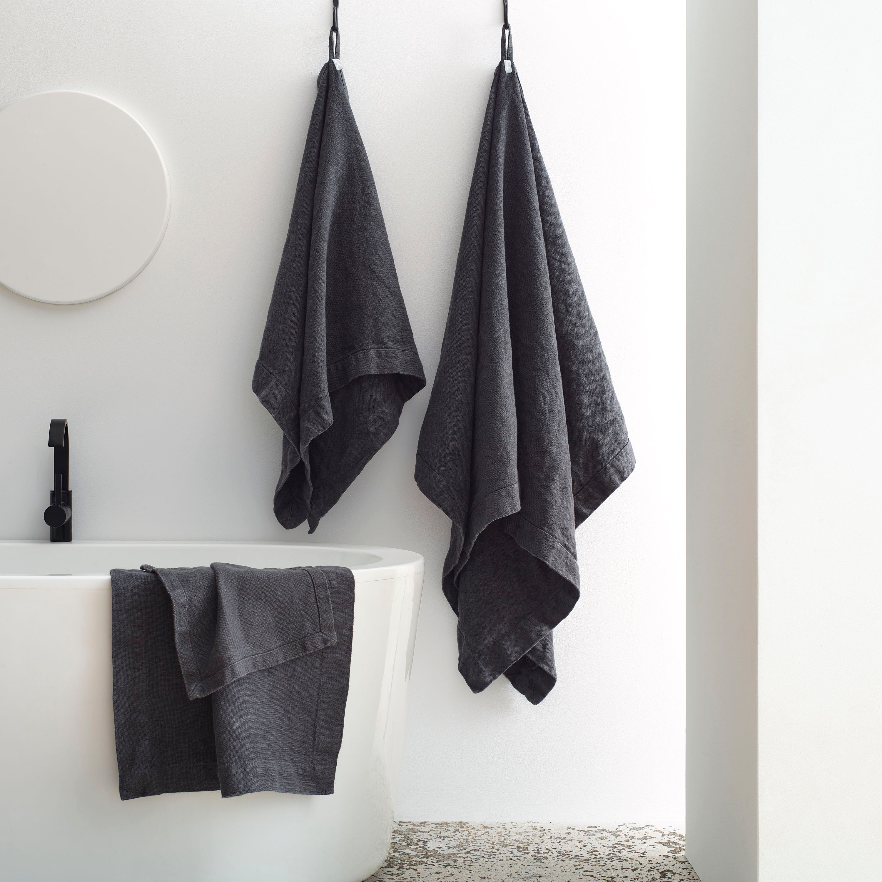 Graphite linen spa towel