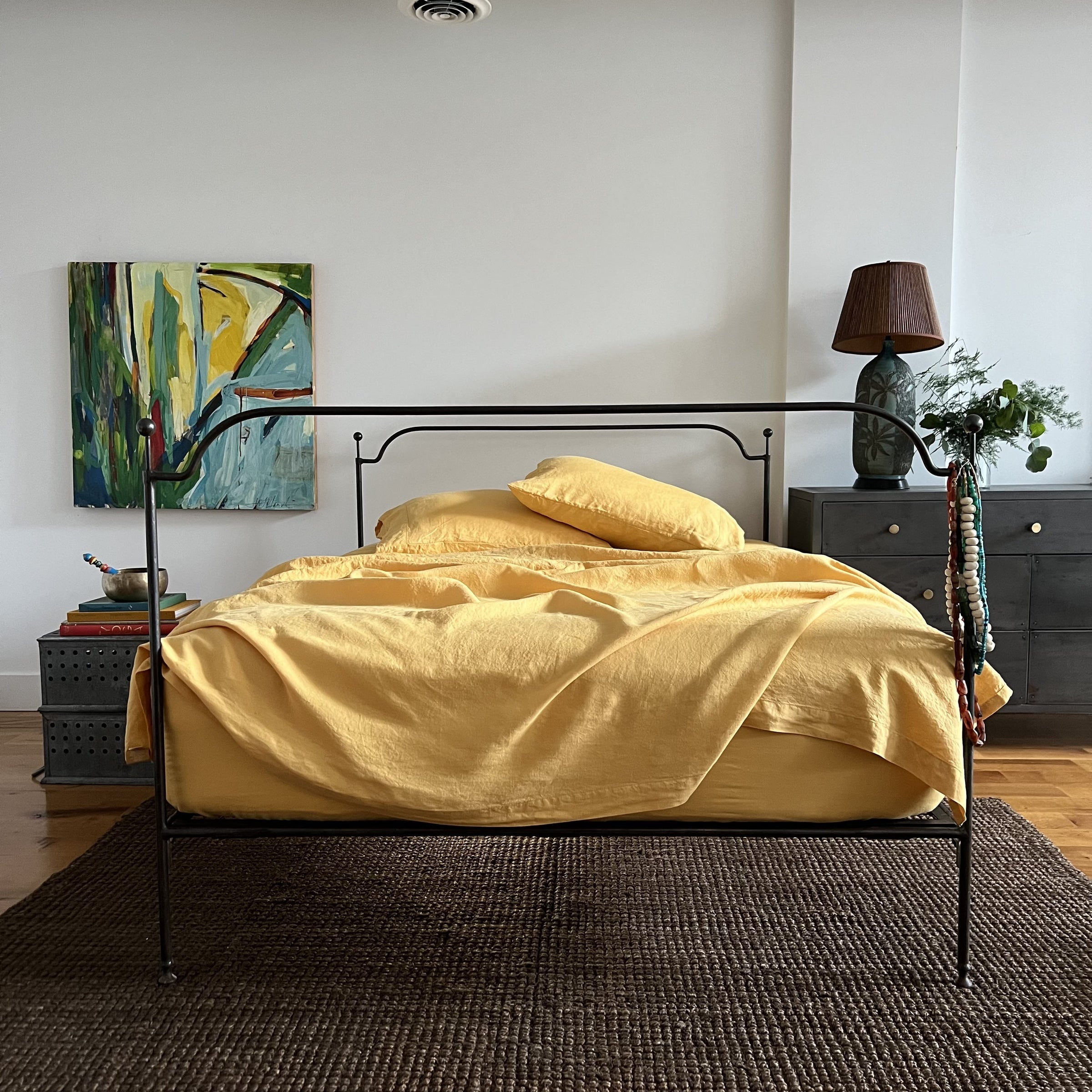 Butternut 100% linen sheet set with pillow cases