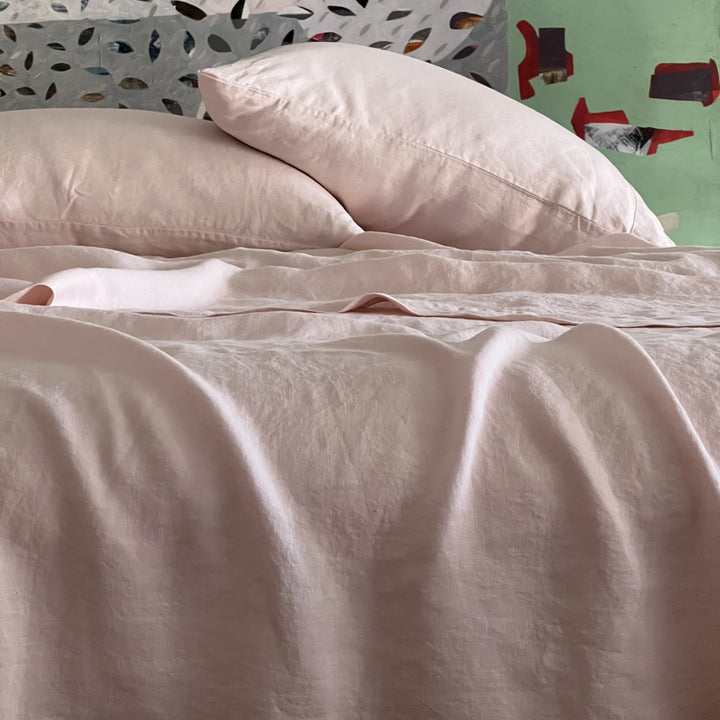 Powder Pink 100% linen sheet set