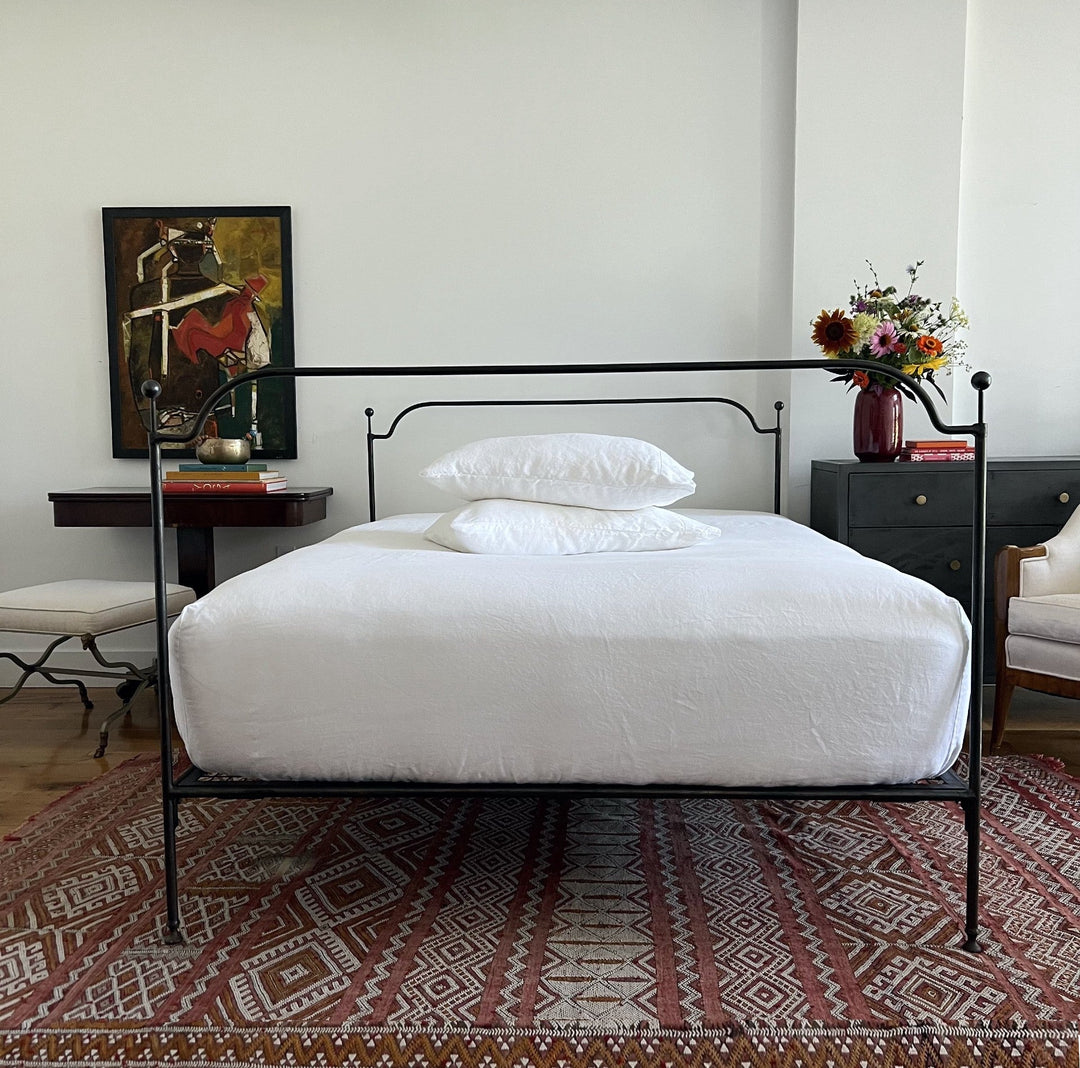 White 100% linen fitted sheet